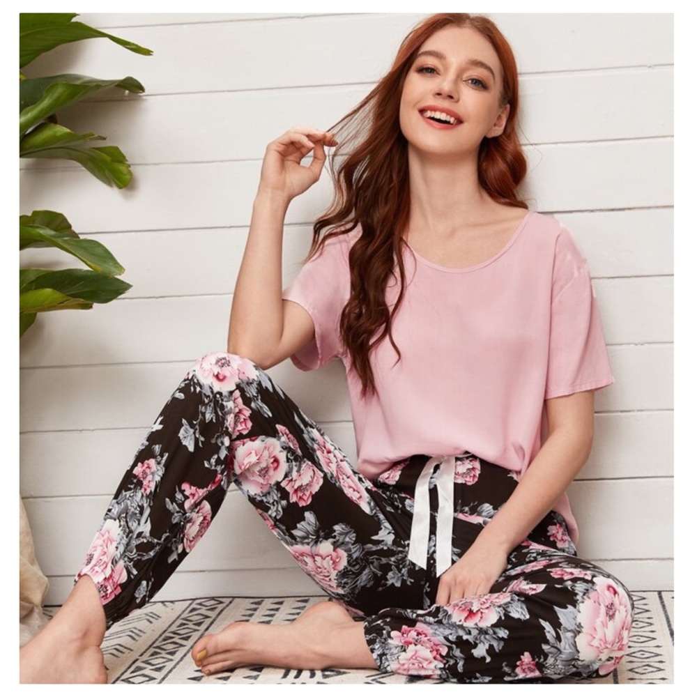 New Solid Pink Tee & Floral PJ Set